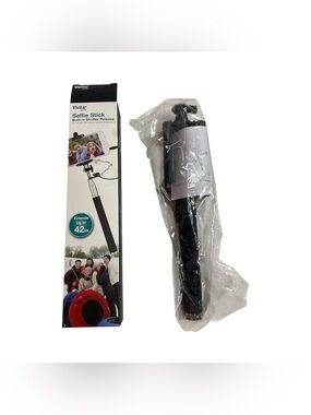 Vivitar Selfie Stick Built-In Shutter Release, 42 inches Extension and Manual
